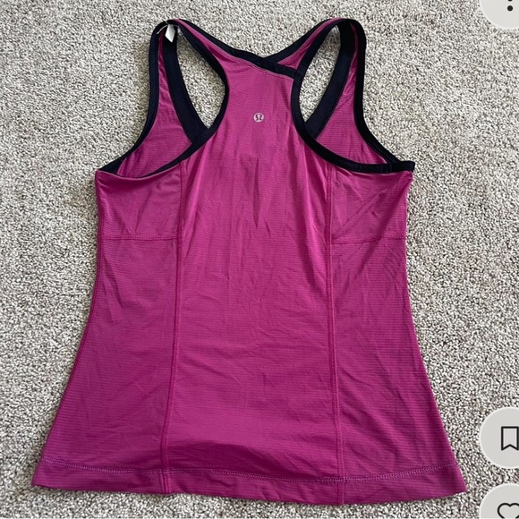 Lululemon top - Picture 2 of 2